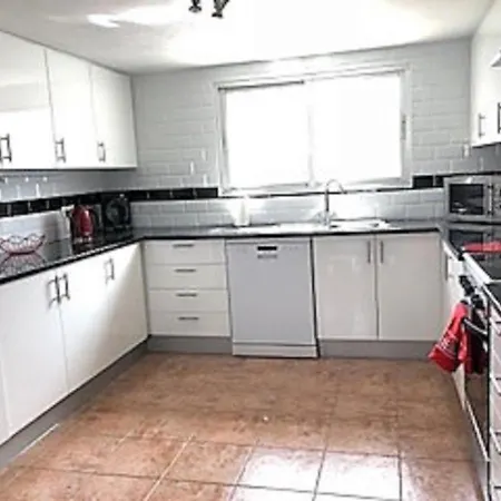 Villa Pandora, Puerto Banus, Marbella Willa *